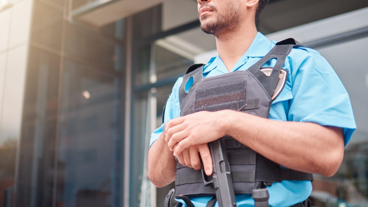 C&oacute;mo dise&ntilde;ar un plan de seguridad integral para tu edificio corporativo
